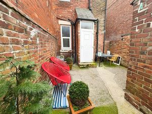 Photo 17- click for photo gallery